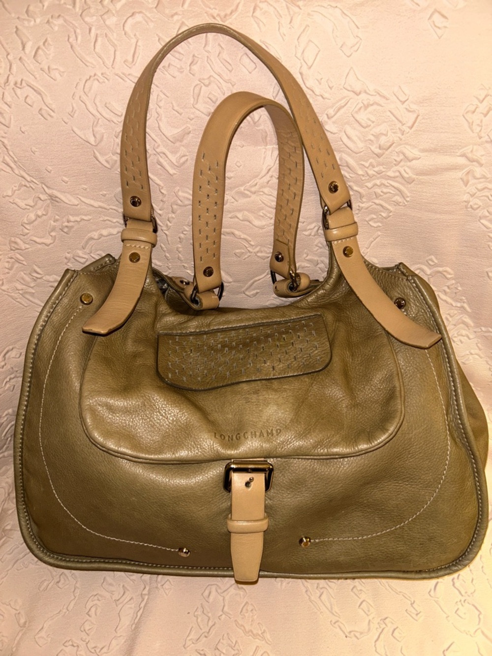 Longchamp Balzane Roots Olive Green Leather Shoulder Bag with Tan Handles